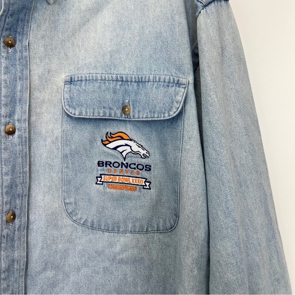 Antigua NFL Denver Broncos Denim Button Down Shirt Large Superbowl Champions - Picture 4 of 7